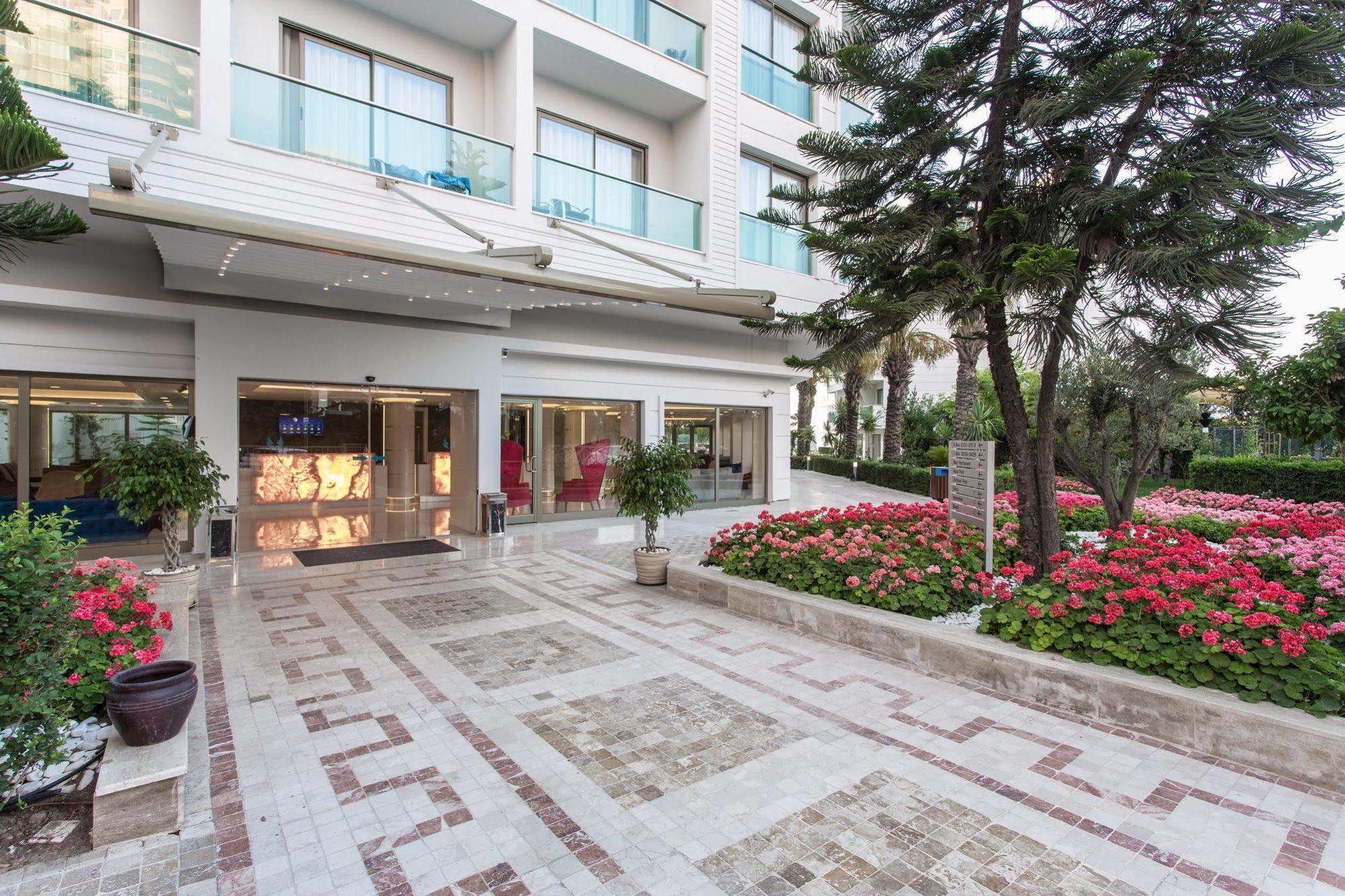 Falcon Hotel Antalya Exterior foto